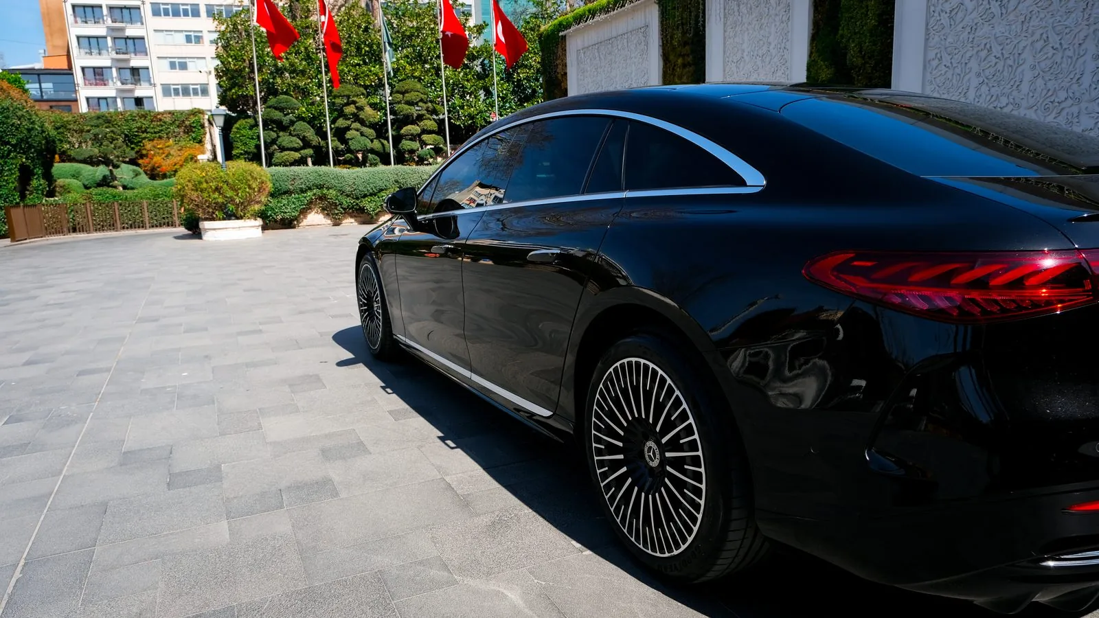 Mercedes-Benz EQS Electric